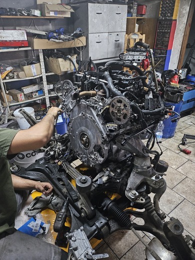 A6 motor.jpg