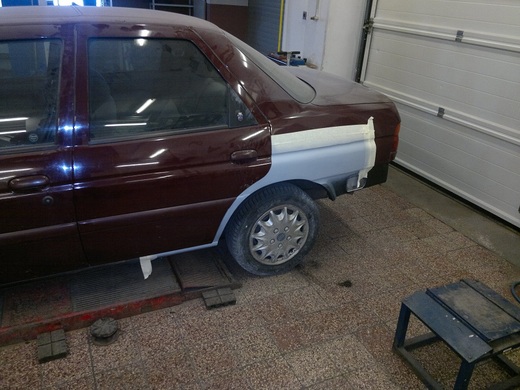 Ford escort - oprava karoserie.jpg