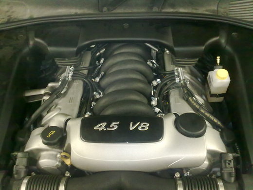 Porsche Cayenne.jpg