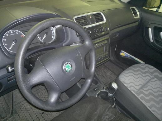 Škoda Roomster (3).jpg